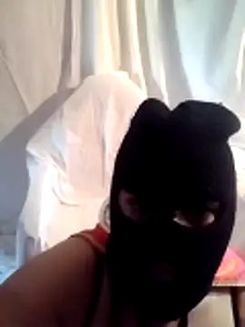 Snapshot of portuguesacasada chatting on October 27, 2025, 8:48 am portuguesacasada online show from October 27, 2025, 8:48 am