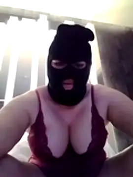 Snapshot of portuguesacasada chatting on November 12, 2025, 6:34 pm portuguesacasada online show from November 12, 2025, 6:34 pm