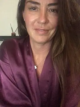 BestKeptSecret69 online show from October 20, 2025, 5:24 pm