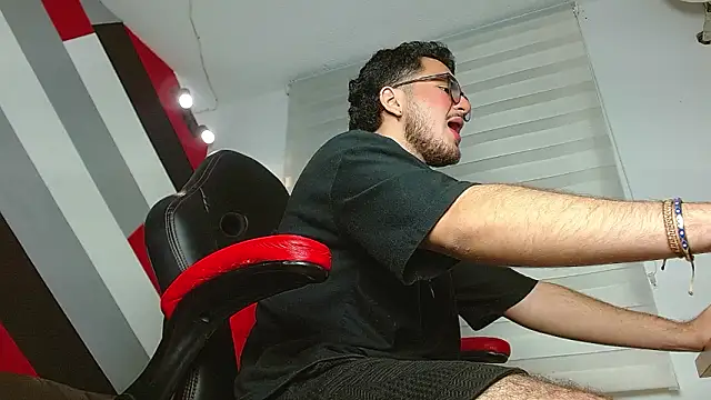 Zac Golden online show from February 4, 2026, 5:41 pm