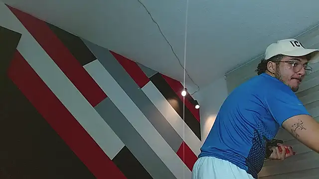 Zac Golden online show from April 18, 2026, 7:07 pm