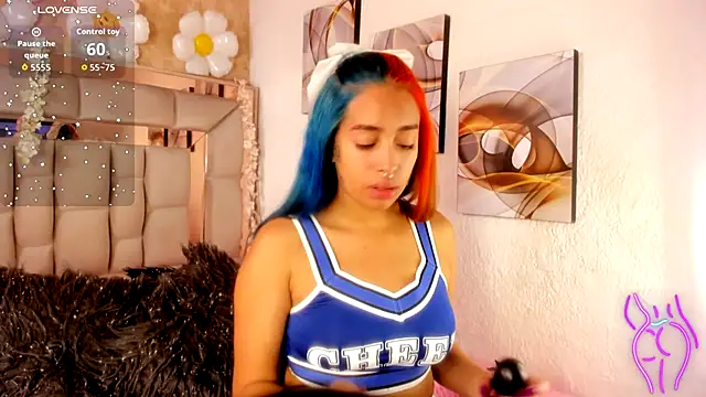 Cristall ravven online show from October 30, 2025, 2:47 pm