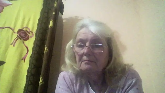 Snapshot of AmyLove353 chatting on March 15, 2026, 9:22 pm AmyLove353 online show from March 15, 2026, 9:22 pm
