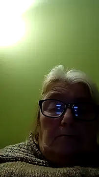 Snapshot of AmyLove353 chatting on January 17, 2026, 9:29 pm AmyLove353 online show from January 17, 2026, 9:29 pm