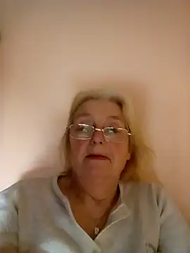 Snapshot of AmyLove353 chatting on January 31, 2026, 9:35 pm AmyLove353 online show from January 31, 2026, 9:35 pm