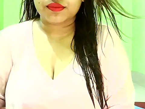 Snapshot of Safa_Pari chatting on October 27, 2025, 5:36 pm Safa Pari online show from October 27, 2025, 5:36 pm