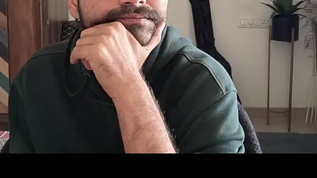 Snapshot of MakeMeAwareAah chatting on January 12, 2026, 5:14 am MakeMeAwareAah online show from January 12, 2026, 5:14 am