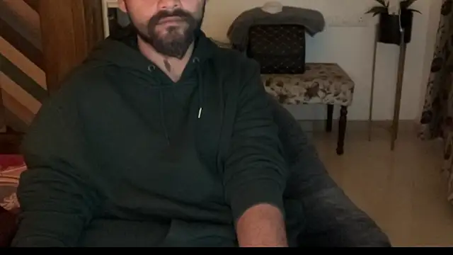 Snapshot of MakeMeAwareAah chatting on January 6, 2026, 5:39 pm MakeMeAwareAah online show from January 6, 2026, 5:39 pm