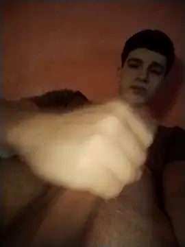 Snapshot of Danii2005 chatting on December 1, 2025, 2:01 am Danii2005 online show from December 1, 2025, 2:01 am