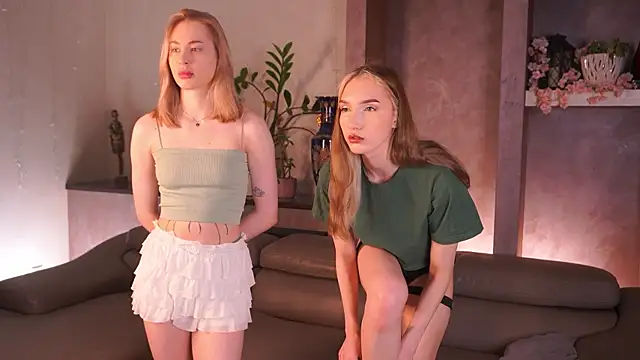 MarisLopaz online show from February 7, 2026, 3:58 am