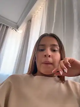 Talia Bonet online show from March 26, 2026, 4:49 pm