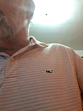Snapshot of pena633 chatting on May 22, 2026, 12:03 pm pena633 online show from May 22, 2026, 12:03 pm