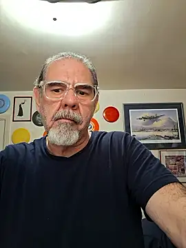 pena633 online show from January 13, 2026, 9:41 pm