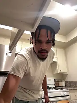 Mrmakeherwet Tez online show from October 22, 2025, 1:05 am