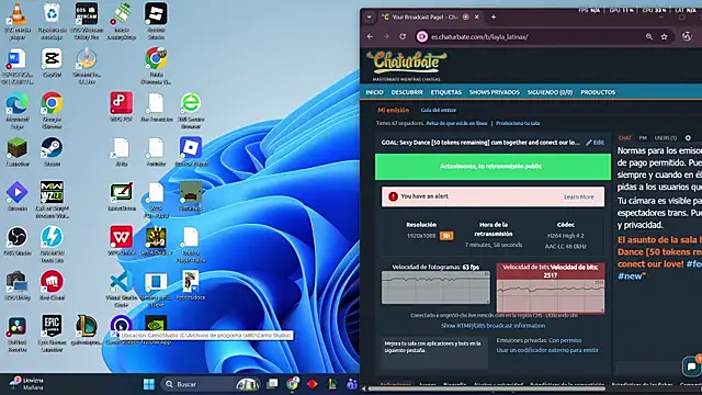 Layla Latina online show from November 11, 2025, 8:47 pm