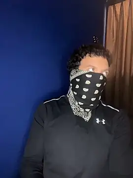 Snapshot of maxbarbaroja chatting on December 17, 2025, 6:57 pm maxbarbaroja online show from December 17, 2025, 6:57 pm