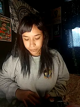 Snapshot of Isis_Bathory chatting on October 23, 2025, 12:15 pm Isis Bathory online show from October 23, 2025, 12:15 pm