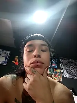 Snapshot of Isis_Bathory chatting on October 24, 2025, 4:06 pm Isis Bathory online show from October 24, 2025, 4:06 pm