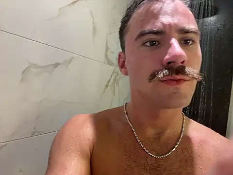 Snapshot of bobbyatx chatting on October 27, 2025, 12:22 am bobbyatx online show from October 27, 2025, 12:22 am