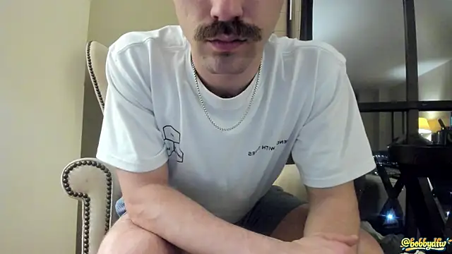 Snapshot of bobbyatx chatting on April 9, 2026, 1:40 am bobbyatx online show from April 9, 2026, 1:40 am