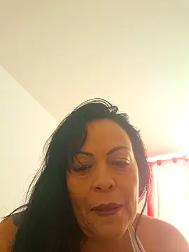 Snapshot of viviana-sexi chatting on June 6, 2026, 4:45 pm viviana-sexi online show from June 6, 2026, 4:45 pm