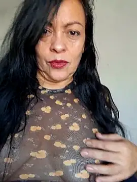 viviana-sexi online show from April 22, 2026, 3:30 pm