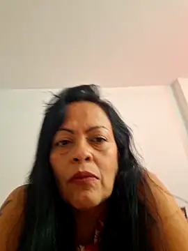 Snapshot of viviana-sexi chatting on June 3, 2026, 8:24 pm viviana-sexi online show from June 3, 2026, 8:24 pm