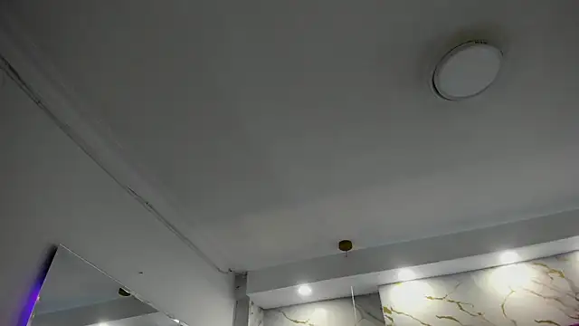 mirandaduboiss online show from February 28, 2026, 1:44 pm