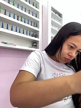 Snapshot of PaulaCruz01 chatting on November 13, 2025, 7:40 pm PaulaCruz01 online show from November 13, 2025, 7:40 pm