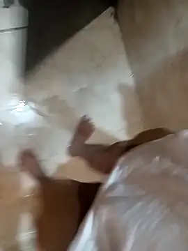 Snapshot of Virgin18year_old chatting on December 18, 2025, 4:39 am Virgin18year old online show from December 18, 2025, 4:39 am