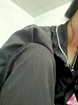 Snapshot of Irin_jo chatting on November 1, 2025, 2:29 am Irin jo online show from November 1, 2025, 2:29 am