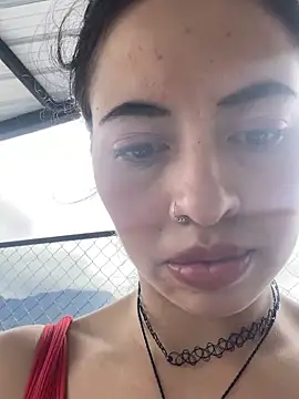 Chuchii05 online show from February 16, 2026, 3:32 pm