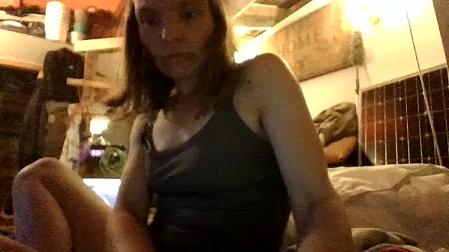 Snapshot of smoothkFire chatting on July 24, 2026, 7:04 am smoothkFire online show from July 24, 2026, 7:04 am