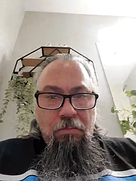 tsmack1972 online show from April 5, 2026, 2:40 am