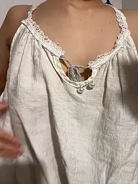 Hana yukii online show from November 20, 2025, 1:56 pm