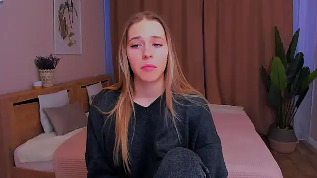 sassy cutie online show from February 17, 2026, 3:20 pm