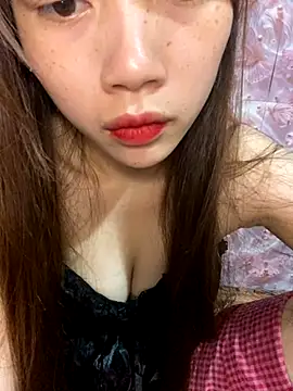 kitty-20x online show from November 7, 2025, 4:55 pm