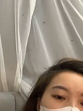 Snapshot of helo-kitty chatting on October 23, 2025, 7:34 pm helo-kitty online show from October 23, 2025, 7:34 pm