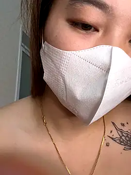 helo-kitty online show from December 2, 2025, 8:05 am