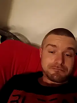 Snapshot of DadDDick925 chatting on December 22, 2025, 10:59 am DadDDick925 online show from December 22, 2025, 10:59 am