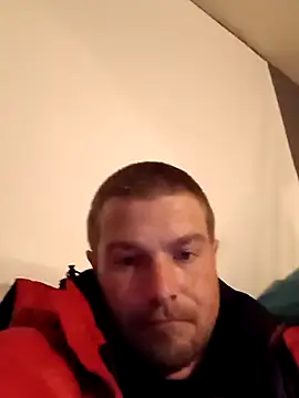 Snapshot of DadDDick925 chatting on October 30, 2025, 7:17 am DadDDick925 online show from October 30, 2025, 7:17 am