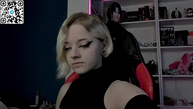 Holy Mistress S online show from February 7, 2026, 10:23 am