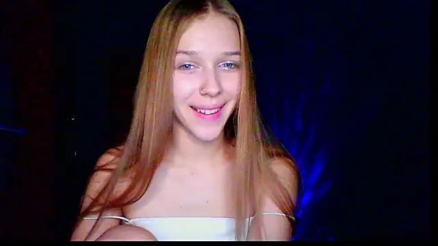 Snapshot of mari_martin chatting on November 23, 2025, 6:29 pm mari martin online show from November 23, 2025, 6:29 pm
