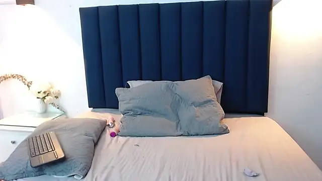 Snapshot of Angyrios chatting on January 10, 2026, 5:08 pm Angyrios online show from January 10, 2026, 5:08 pm