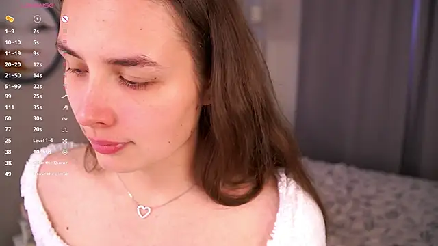 Snapshot of LeonoraWoods chatting on November 9, 2025, 6:06 am LeonoraWoods online show from November 9, 2025, 6:06 am