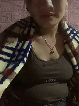 Lara-11 online show from November 15, 2025, 2:10 pm