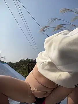 Maomilove1 online show from December 4, 2025, 5:06 am