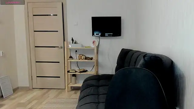 twinkle rosie online show from December 5, 2025, 5:11 pm