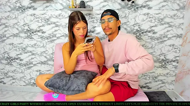 DoublePleasureX  online show from November 25, 2025, 2:28 pm