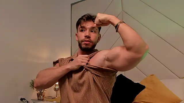 JACKSON STIFLER online show from February 4, 2026, 11:44 pm